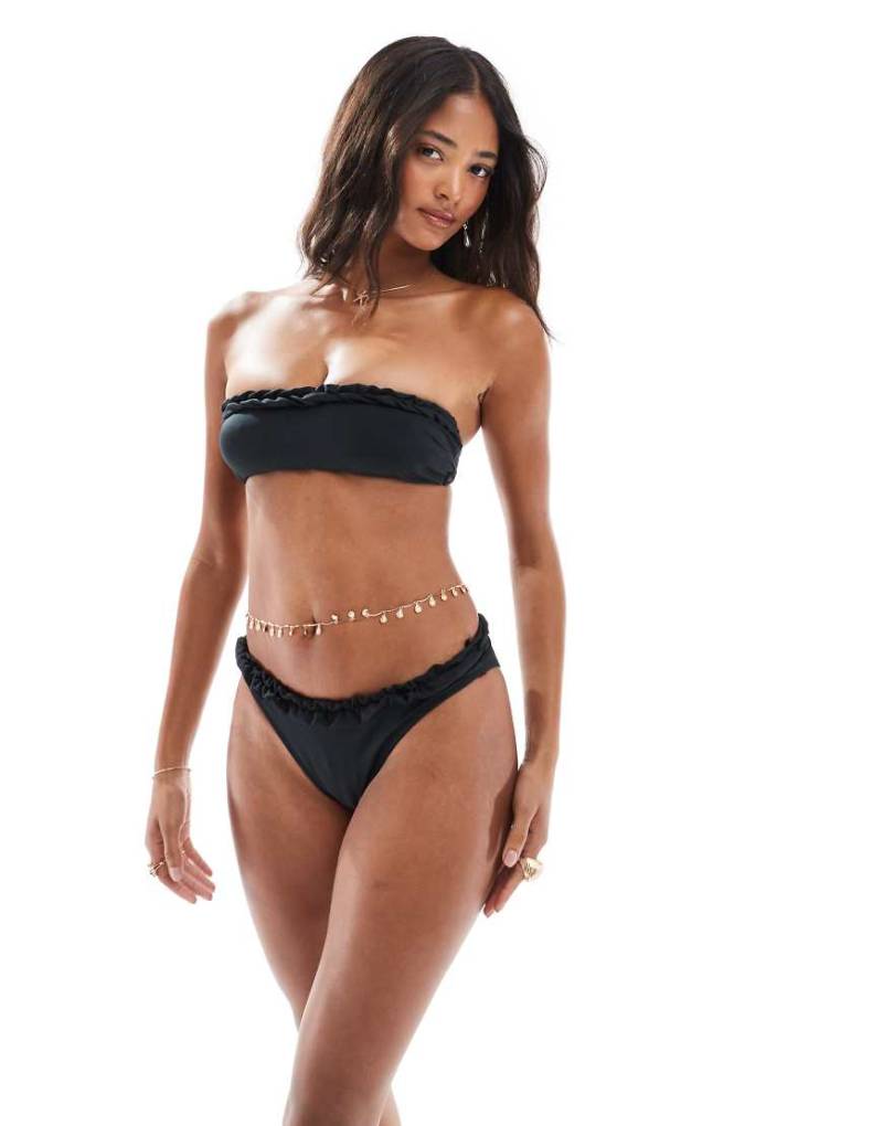 ASOS DESIGN - Olivia - Figurformende Bikinihose in Schwarz mit hohem Bund und hohem Beinausschnitt-Neutral von ASOS DESIGN
