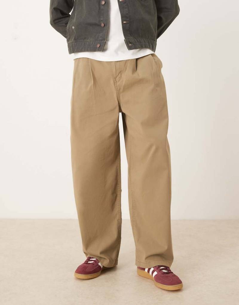 ASOS DESIGN - Oversize-Baggy-Hose zum Hineinschlüpfen in Beige mit Bundfalten-Details-Grün von ASOS DESIGN