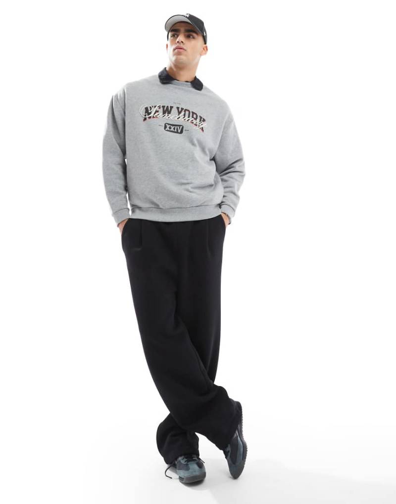 ASOS DESIGN - Oversize-Ballon-Jogginghose in Schwarz mit Falte von ASOS DESIGN