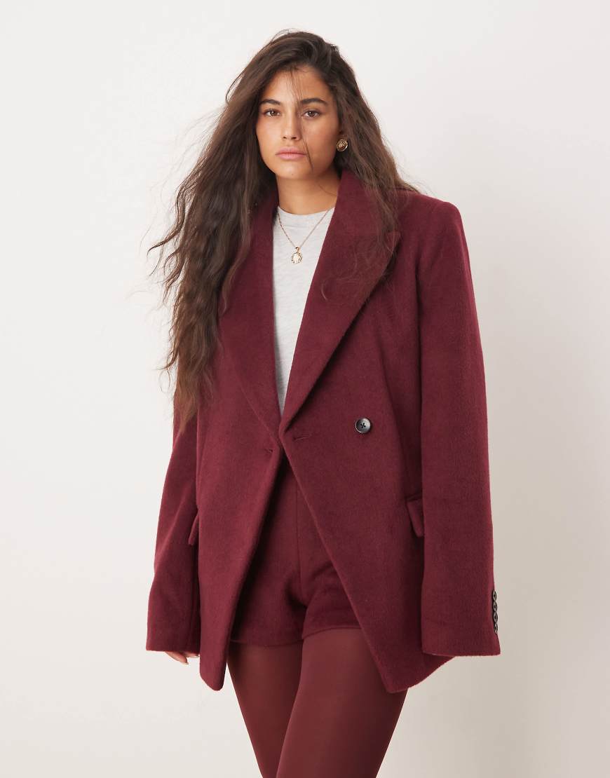 ASOS DESIGN - Oversize-Blazer im Woll-Look in Burgunder mit besonders breiter Schulterpartie-Rot von ASOS DESIGN