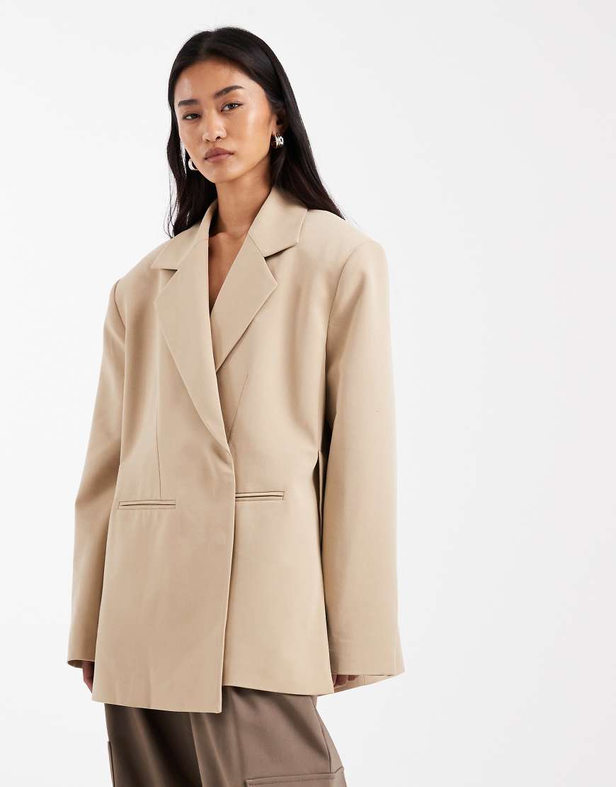 ASOS DESIGN - Oversize-Blazer in Camel mit A-Linien-Schnitt-Neutral von ASOS DESIGN