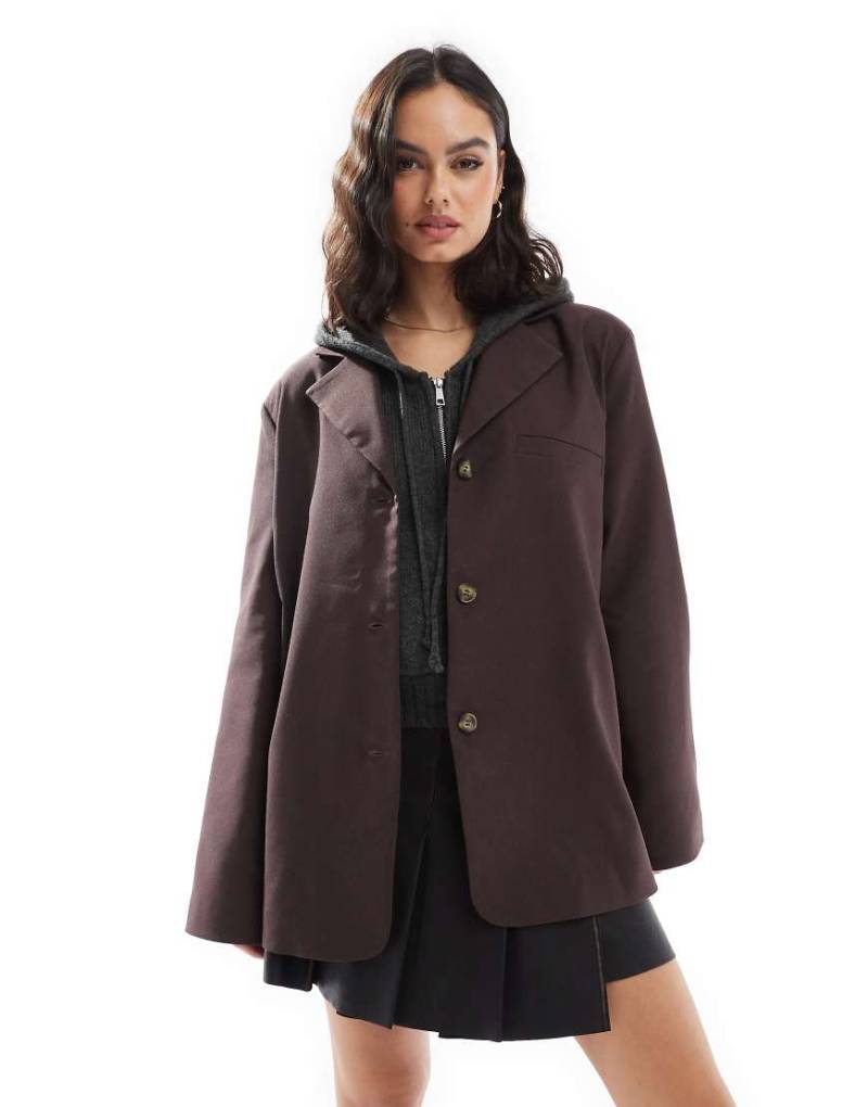 ASOS DESIGN - Oversize-Blazer in Schokobraun mit hoch angesetztem Reverskragen von ASOS DESIGN