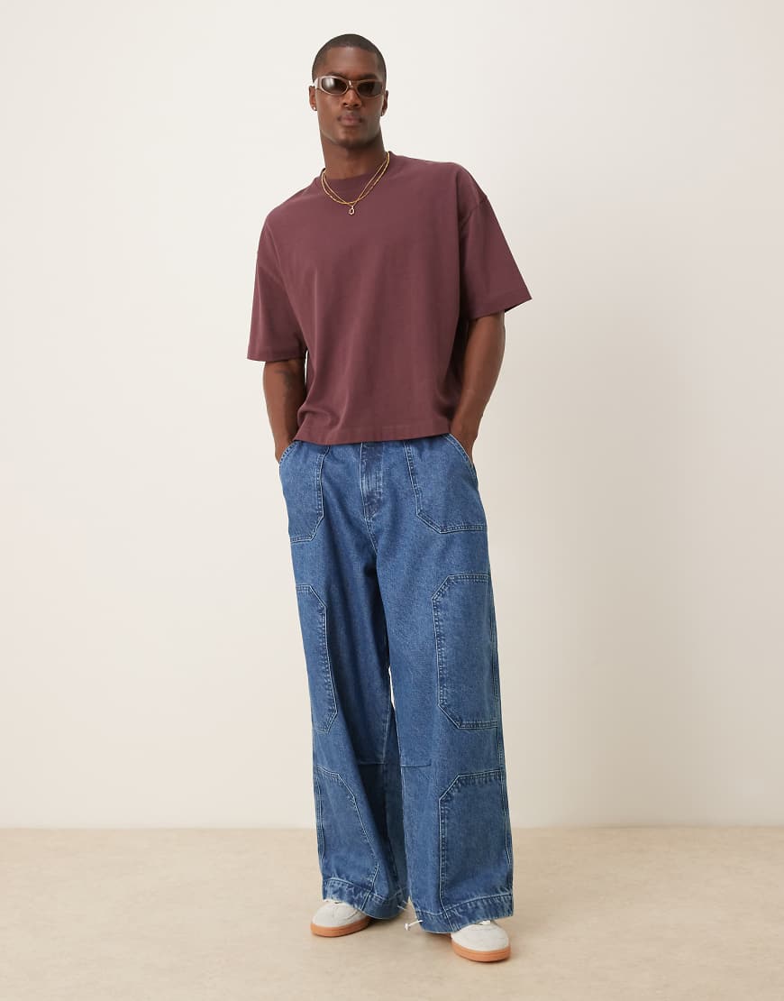 ASOS DESIGN - Oversize-Fallschirmjeans in mittelblauer Waschung von ASOS DESIGN