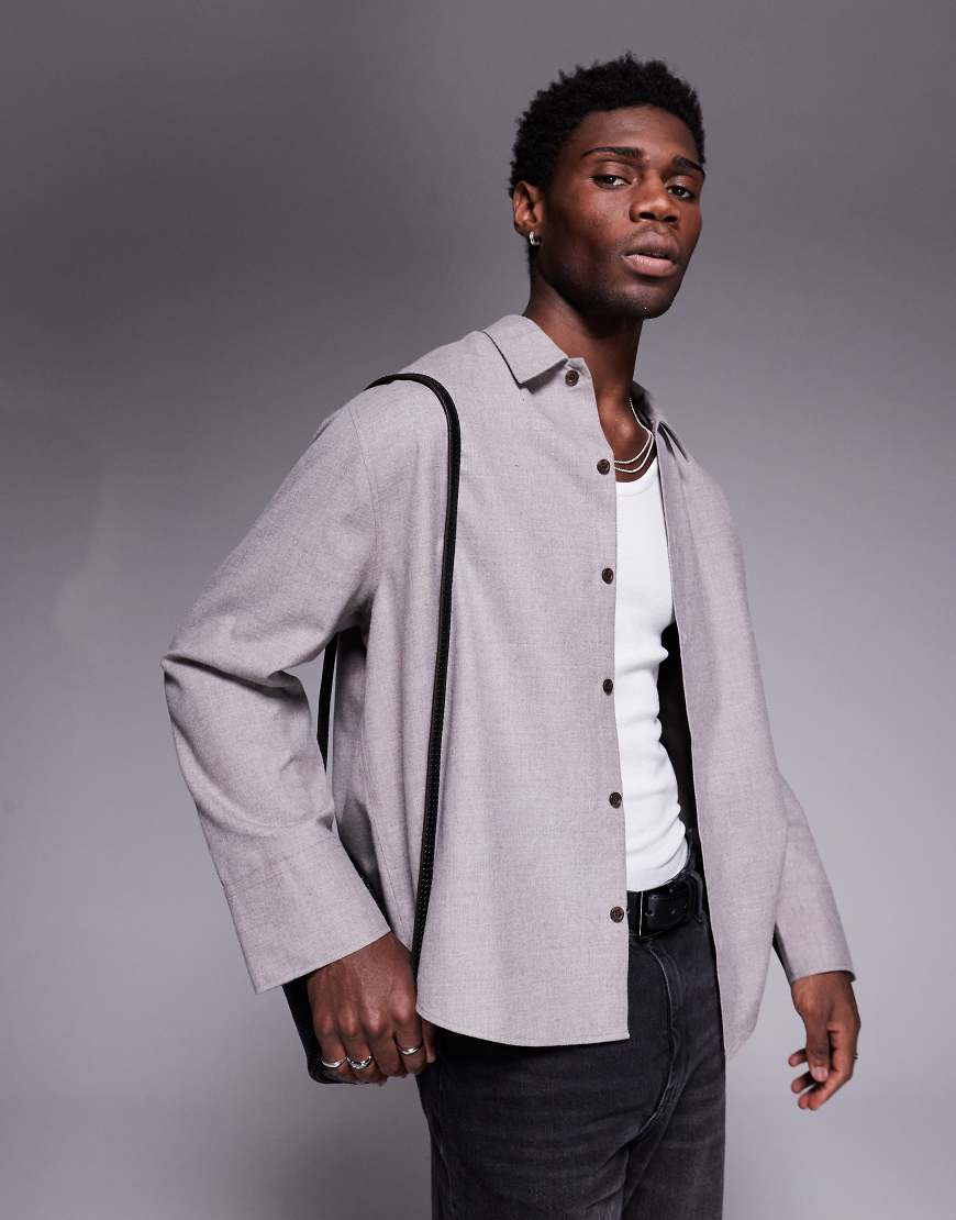 ASOS DESIGN - Oversize-Flanellhemd in Grau von ASOS DESIGN