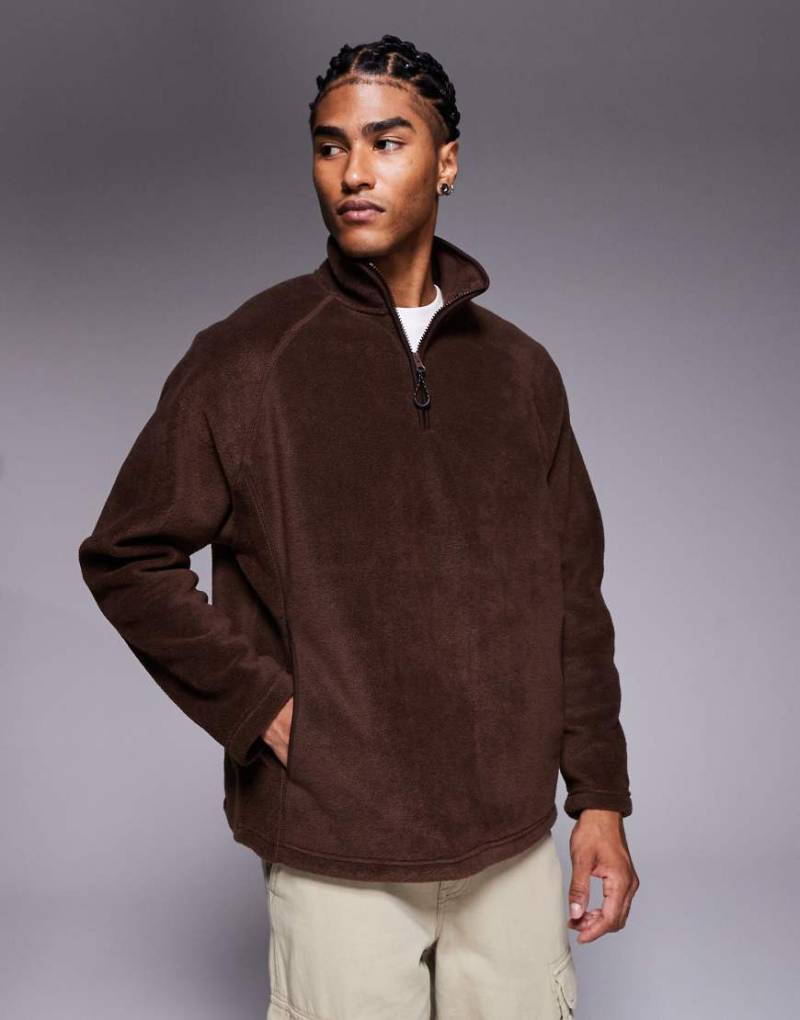 ASOS DESIGN - Oversize-Fleece-Sweatshirt in Hellbraun mit Trichterkragen und kurzem Reißverschluss-Brown von ASOS DESIGN