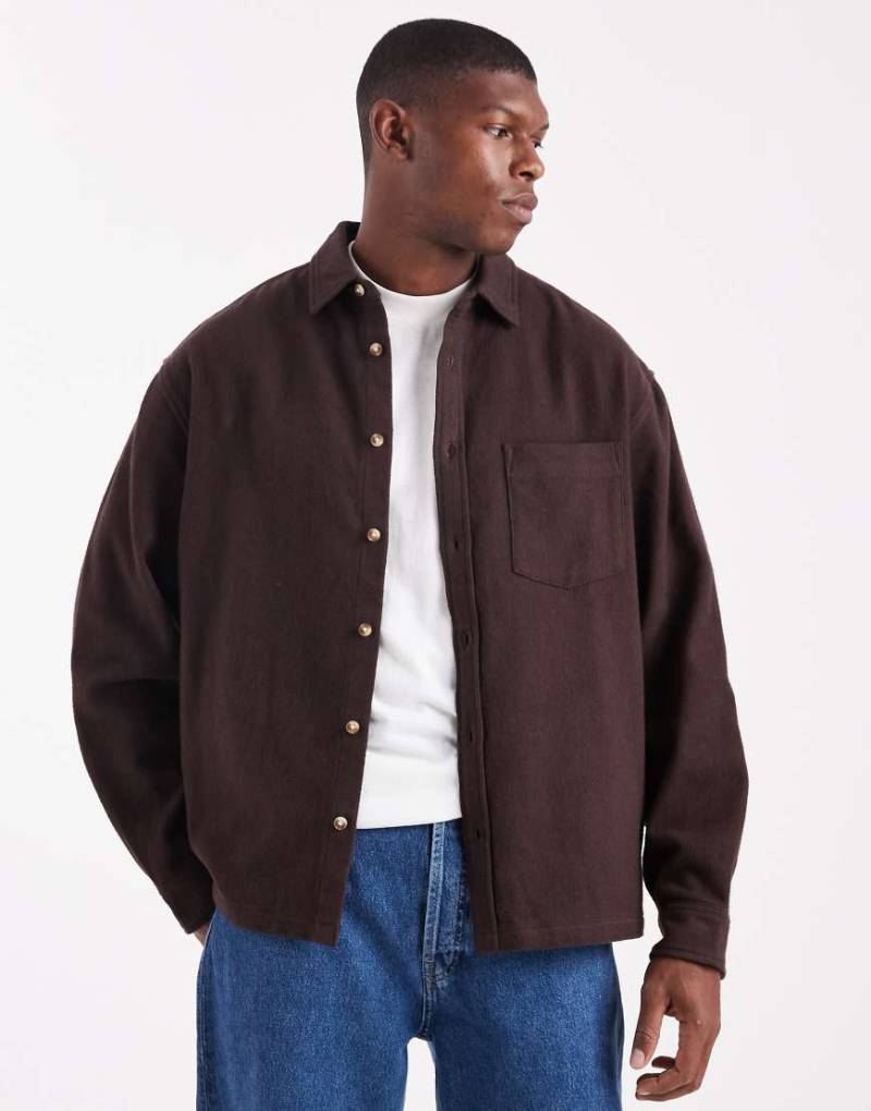 ASOS DESIGN - Oversize-Hemd aus Flanell in Dunkelbraun-Brown von ASOS DESIGN