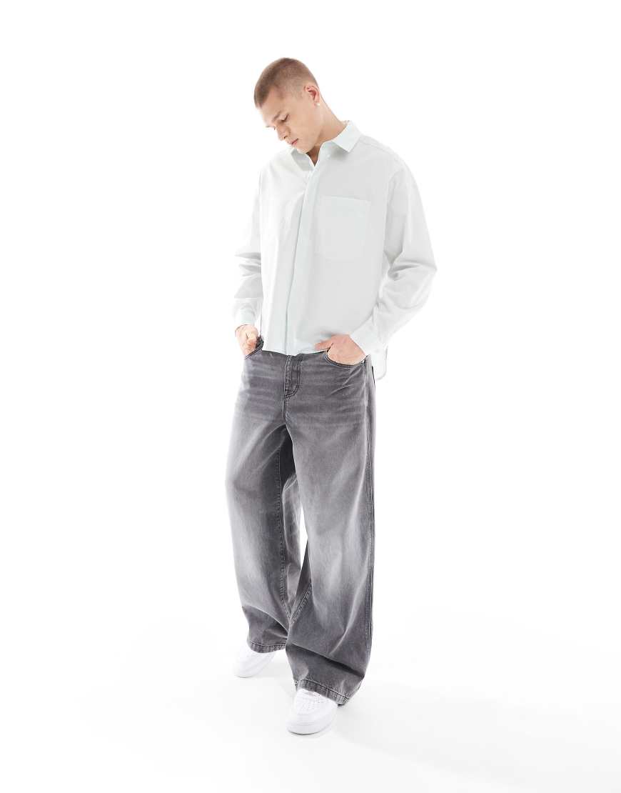 ASOS DESIGN - Oversize-Hemd aus Popeline in Hellblau ASOS DESIGN - Oversize-Hemd aus Popeline in Hellblau von ASOS DESIGN