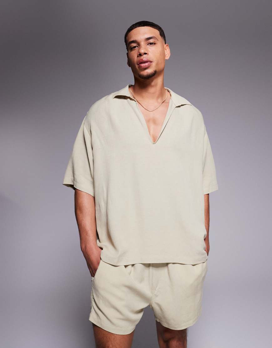 ASOS DESIGN - Oversize-Hemd in Braun aus Leinenmix, Kombiteil ASOS DESIGN - Oversize-Hemd in Braun aus Leinenmix, Kombiteil von ASOS DESIGN