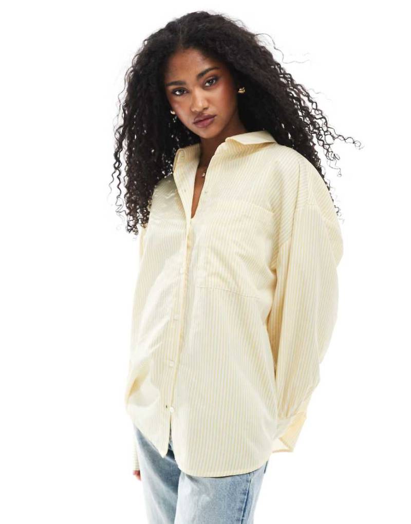 ASOS DESIGN - Oversize-Hemd in gelb gestreift, Kombiteil-Bunt von ASOS DESIGN