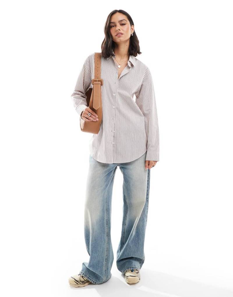 ASOS DESIGN - Oversize-Hemdbluse aus Popeline in gestreiftem Rosa von ASOS DESIGN