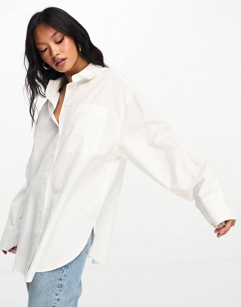 ASOS DESIGN - Oversize-Hemdbluse in Weiß von ASOS DESIGN