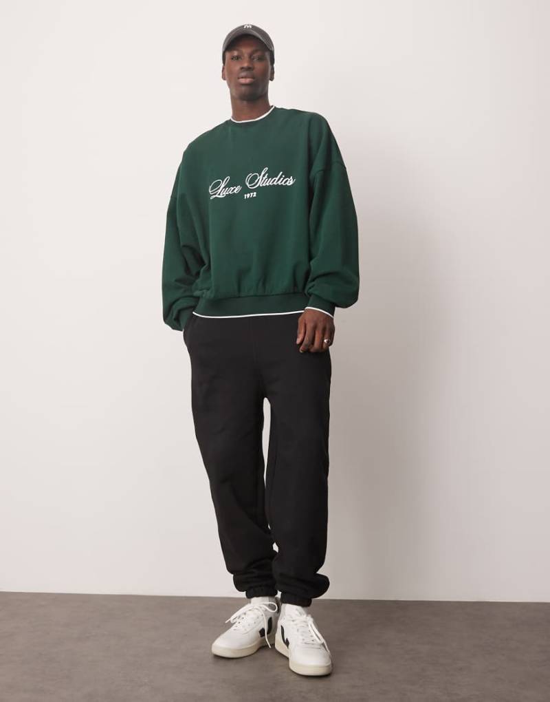 ASOS DESIGN - Oversize-Jogginghose in Schwarz von ASOS DESIGN