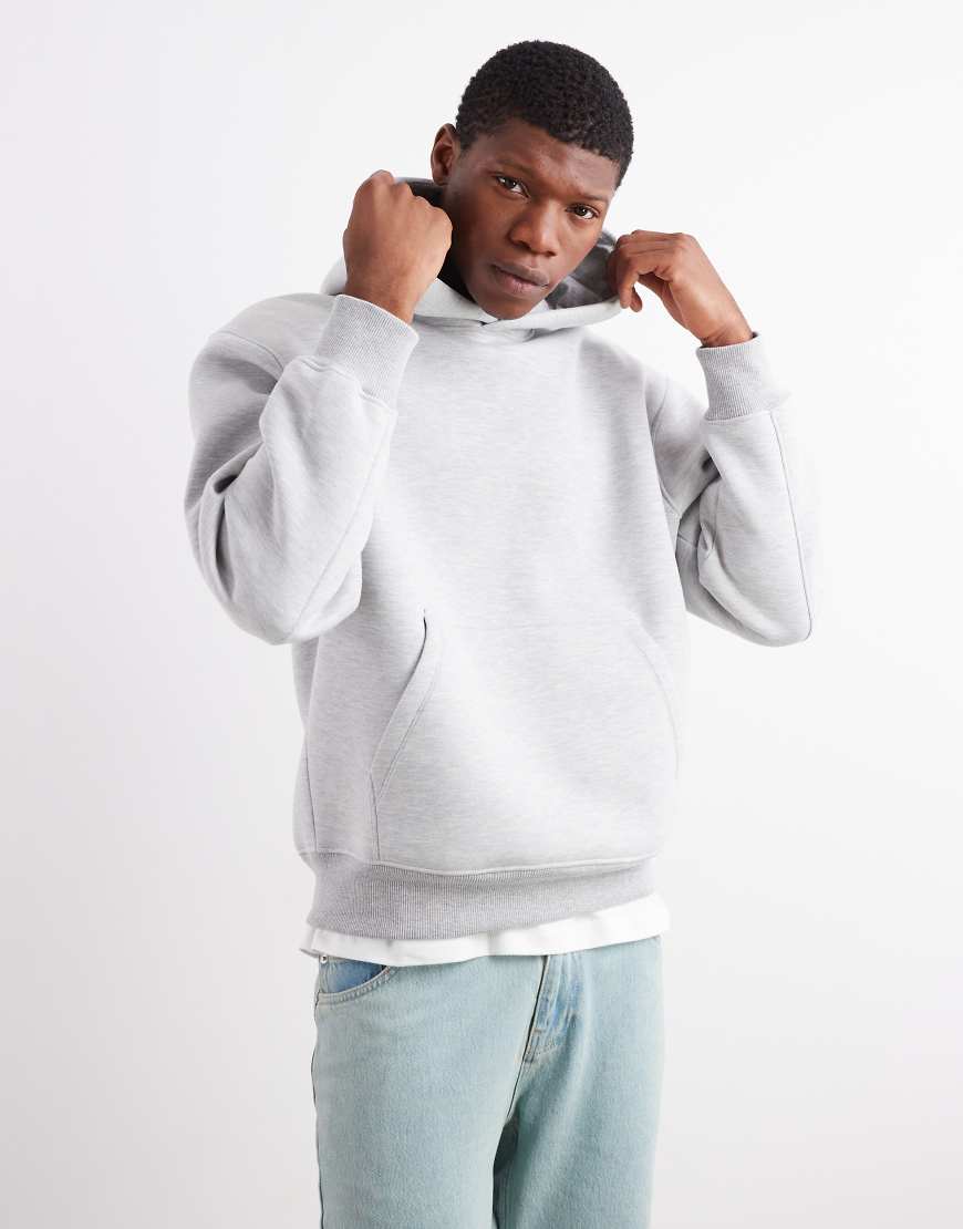 ASOS DESIGN - Oversize-Kapuzenpullover aus Material in Neoprenoptik in Grau meliert von ASOS DESIGN