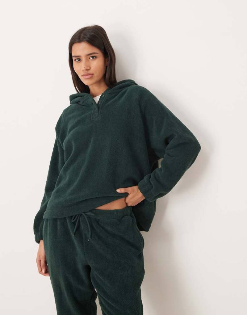 ASOS DESIGN - Oversize-Kapuzenpullover aus Mikrofleece in Khaki-Grün ASOS DESIGN - Oversize-Kapuzenpullover aus Mikrofleece in Khaki-Grün von ASOS DESIGN