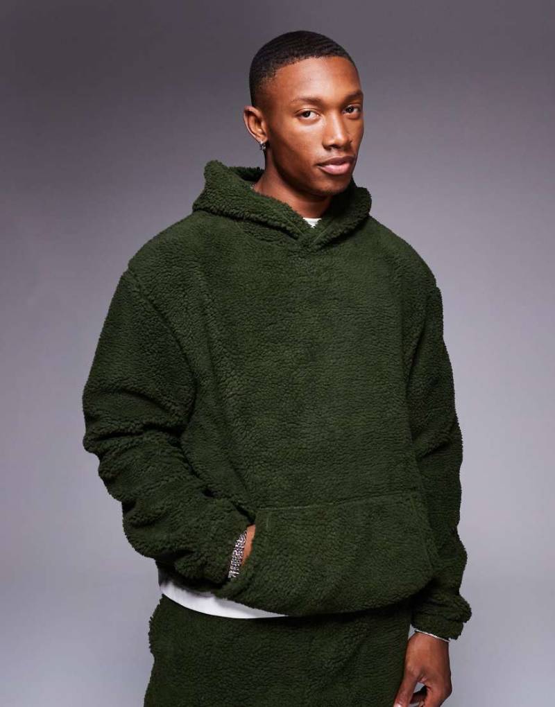 ASOS DESIGN - Oversize-Kapuzenpullover aus Teddyfell in Grün von ASOS DESIGN