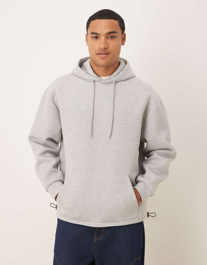 ASOS DESIGN - Locker geschnittener Kapuzenpullover aus schwerem, neoprenartigem Stoff in meliertem Grau mit festem Saum und Tunnelzug von ASOS DESIGN