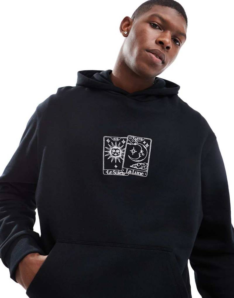 ASOS DESIGN - Oversize-Kapuzenpullover in Schwarz mit Stickerei vorn von ASOS DESIGN