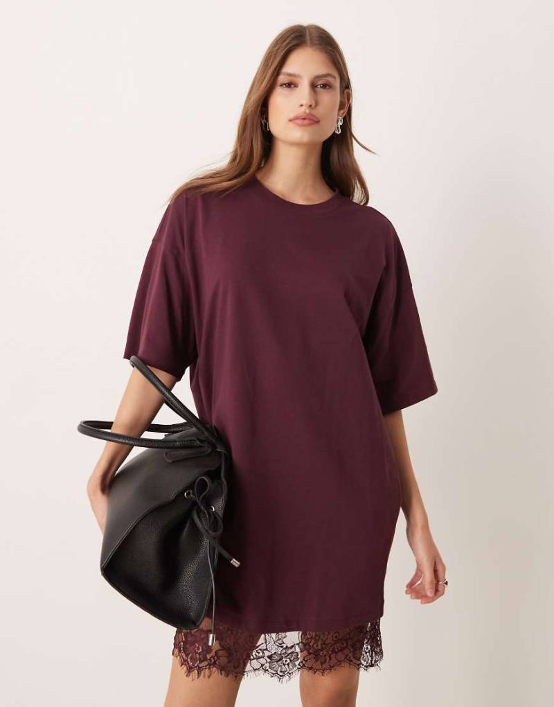 ASOS DESIGN - Oversize-Minikleid in Feige mit Spitzenbesatz am Saum-Lila von ASOS DESIGN