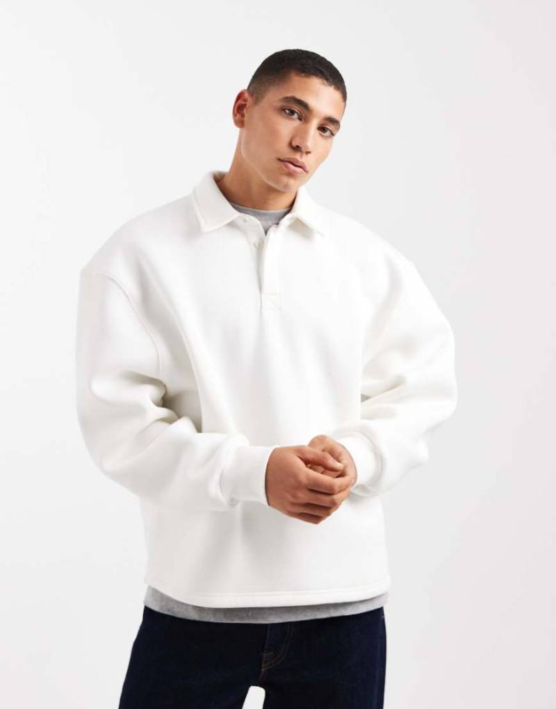 ASOS DESIGN - Oversize-Polo-Sweatshirt in Ecru-Weiß von ASOS DESIGN