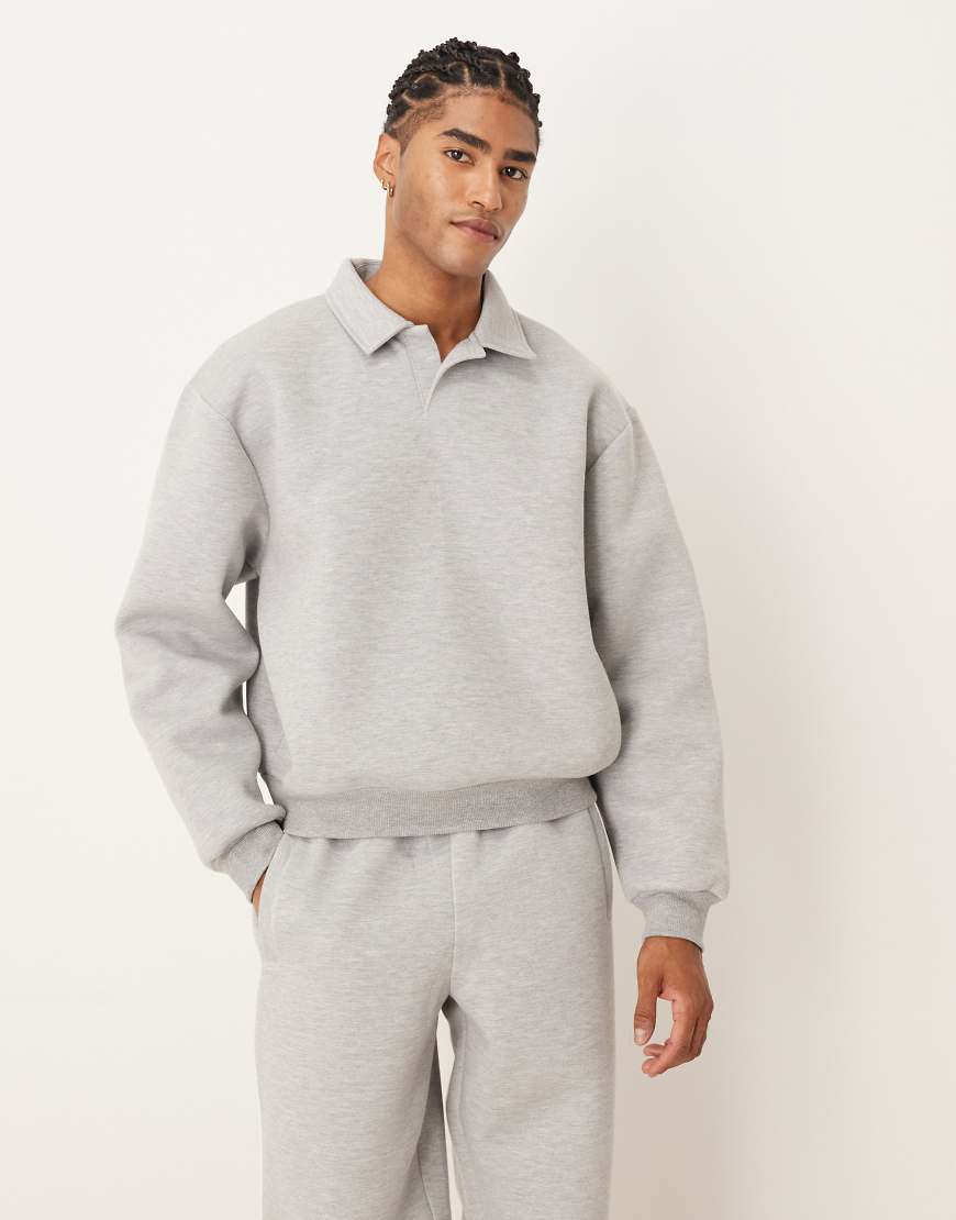 ASOS DESIGN - Oversize-Sweatshirt aus schwerem neoprenartigem Stoff in Grau mit Polokragen von ASOS DESIGN