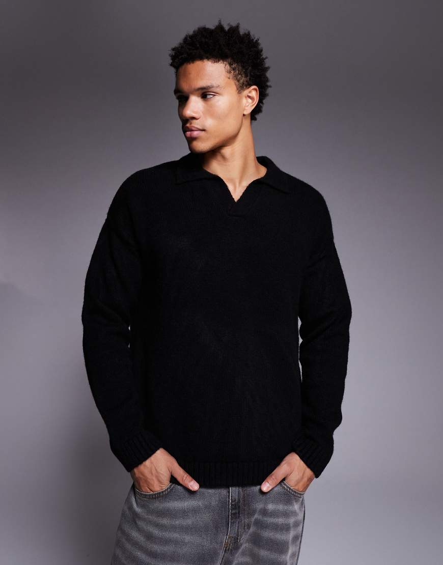 ASOS DESIGN - Oversize-Polohemd aus Strick in Schwarz mit eingekerbtem Ausschnitt von ASOS DESIGN