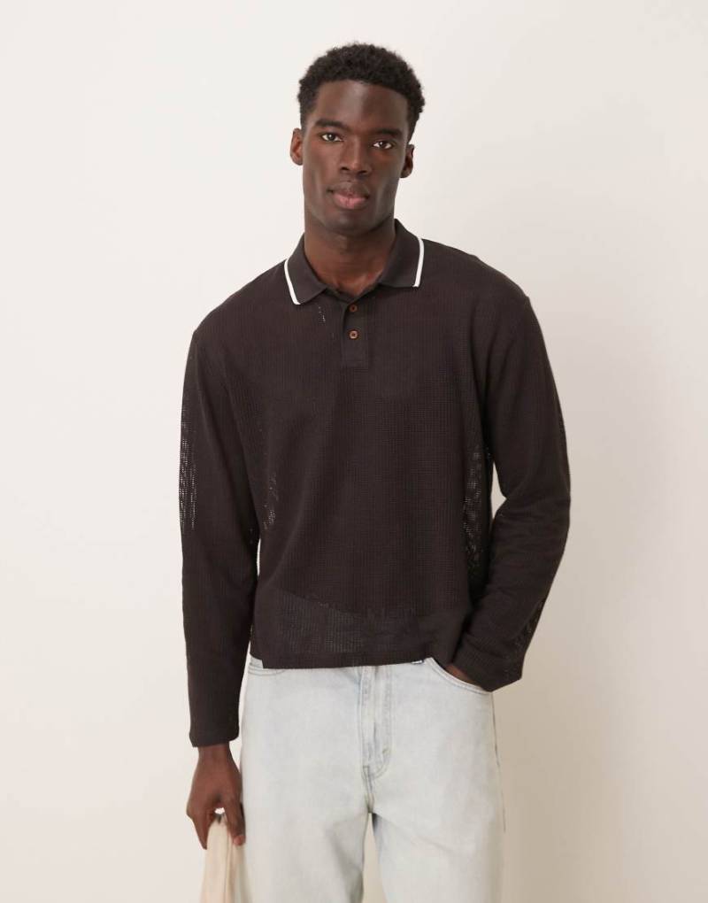 ASOS DESIGN - Oversize-Polohemd aus braunem Netzstoff ASOS DESIGN - Oversize-Polohemd aus braunem Netzstoff von ASOS DESIGN
