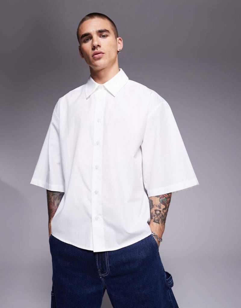 ASOS DESIGN - Oversize-Popelinehemd in Weiß von ASOS DESIGN
