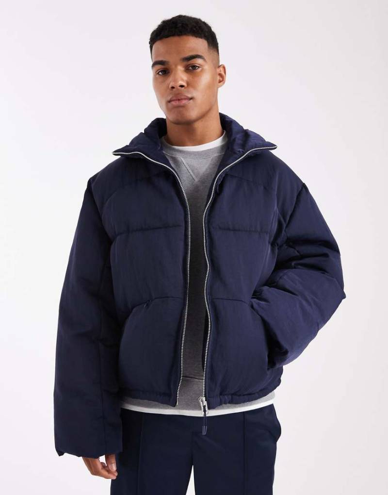 ASOS DESIGN - Oversize-Pufferjacke in Marineblau von ASOS DESIGN
