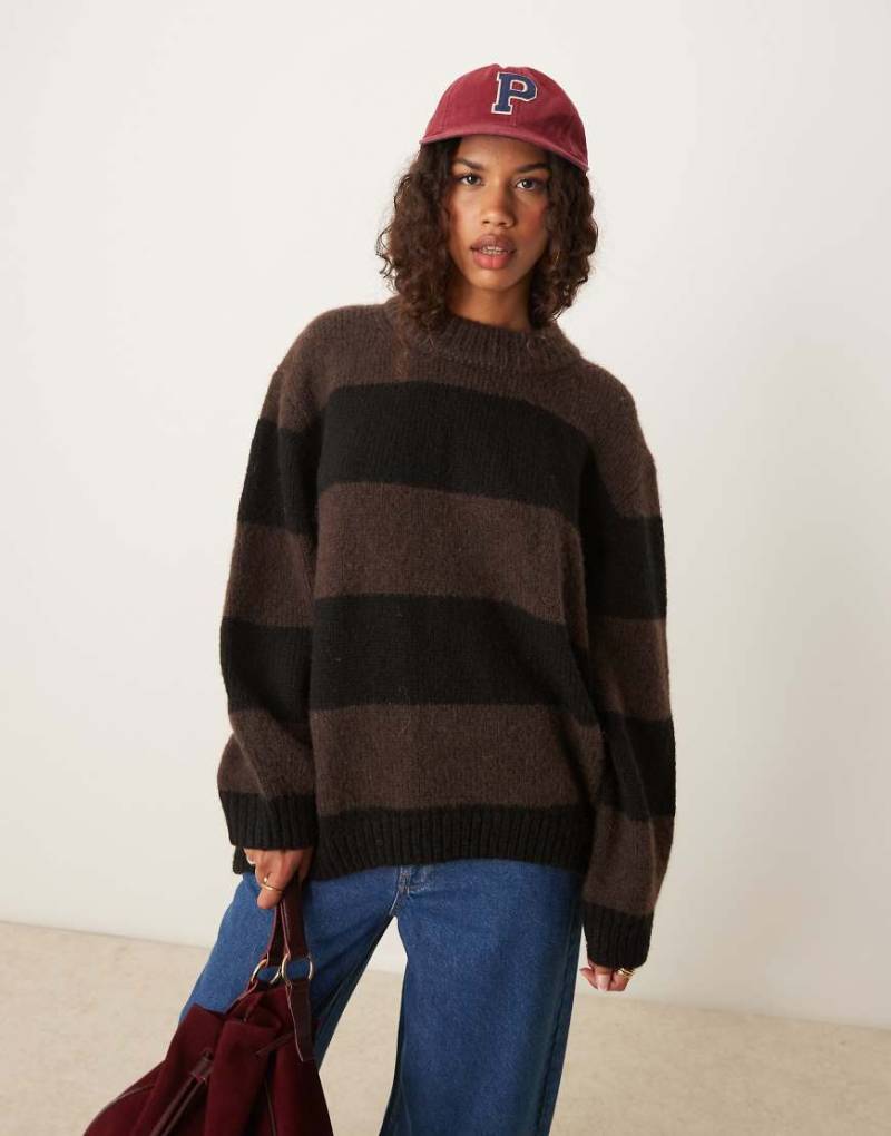 ASOS DESIGN - Oversize-Pullover in Braun gestreift mit Rundhalsausschnitt-Grün von ASOS DESIGN