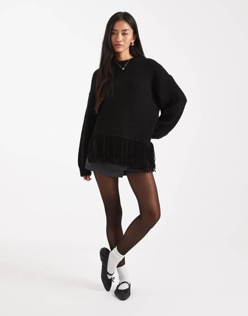 ASOS DESIGN - Oversize-Pullover in Schwarz mit Fransenbesatz von ASOS DESIGN