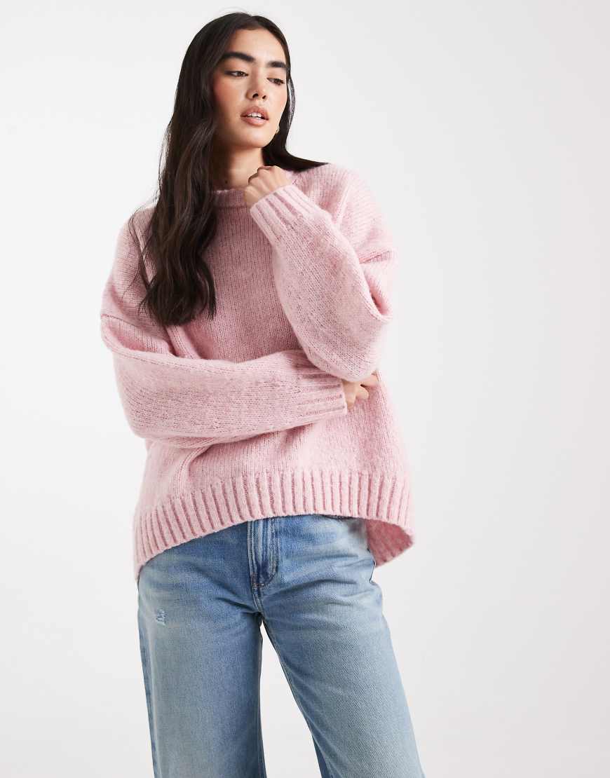 ASOS DESIGN - Oversize-Pullover mit Rundhalsausschnitt in Rosa von ASOS DESIGN