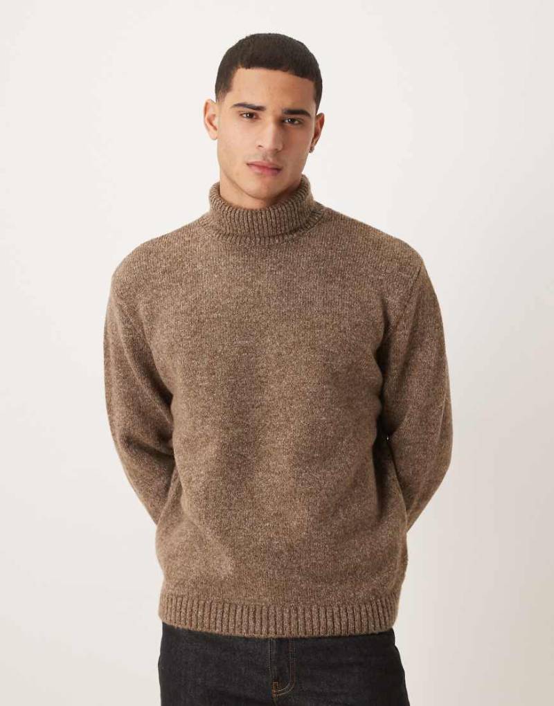 ASOS DESIGN - Oversize-Rollkragenpullover aus Strick in Braun-Brown von ASOS DESIGN