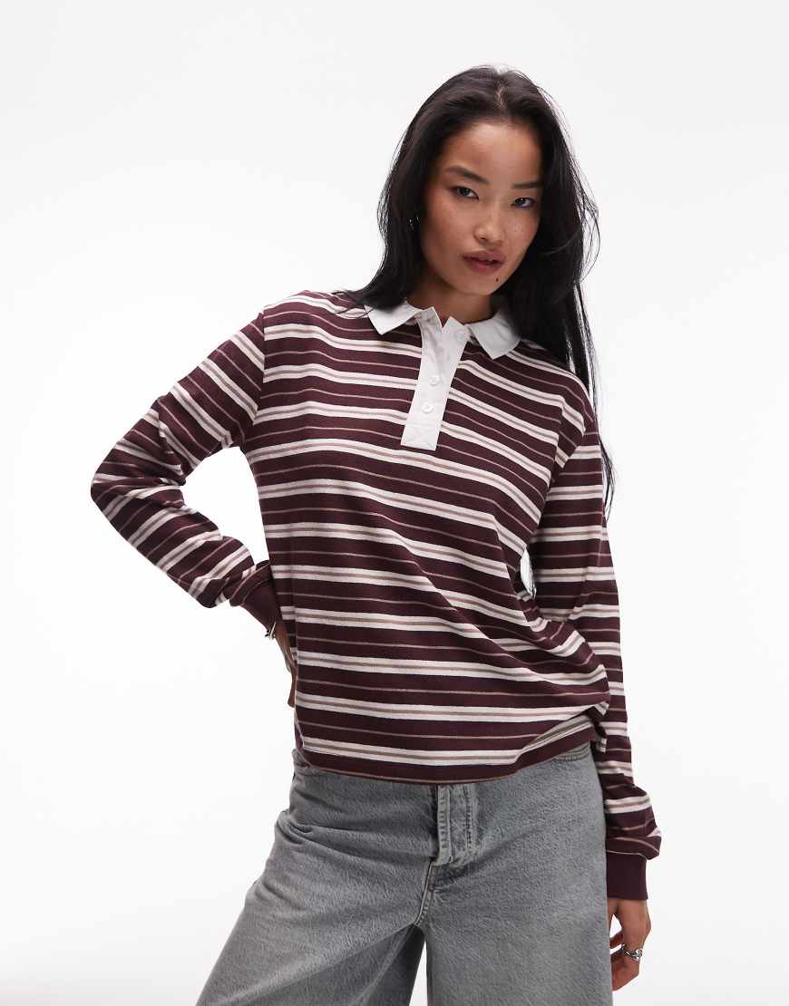 ASOS DESIGN - Oversize-Rugby-Shirt mit strukturierten burgunderroten Streifen von ASOS DESIGN