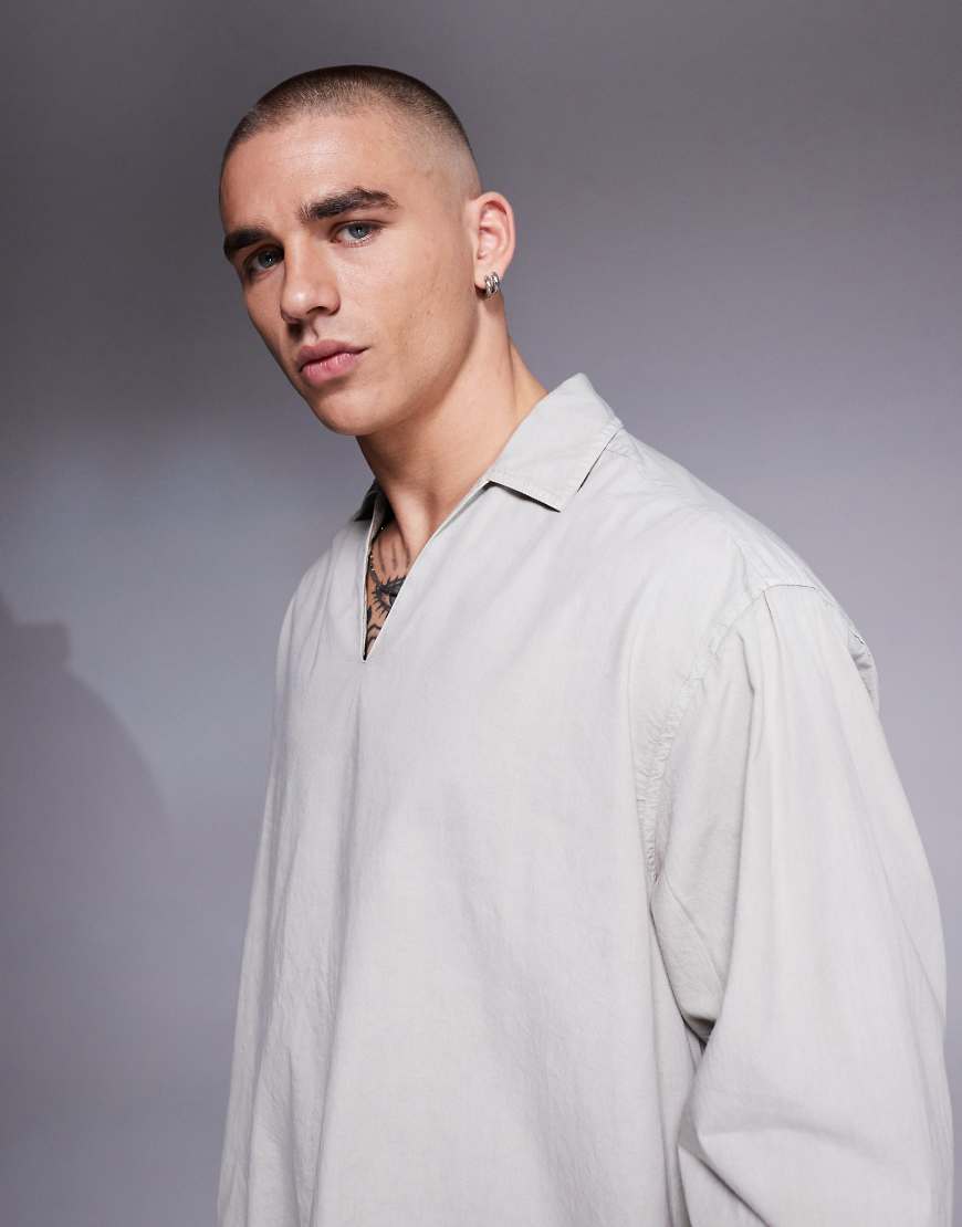 ASOS DESIGN - Oversize-Schlupfhemd aus Popeline in Hellgrau von ASOS DESIGN