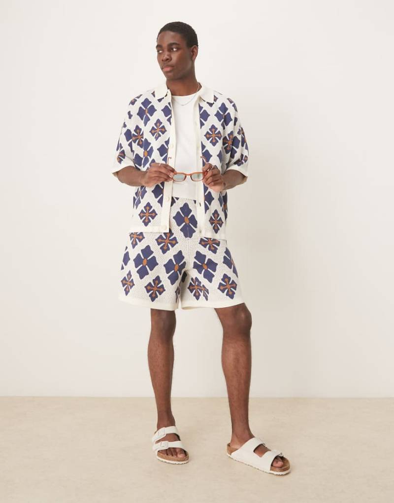 ASOS DESIGN - Gestrickte Oversize-Shorts mit Aztekenmuster in Blau, Kombiteil von ASOS DESIGN