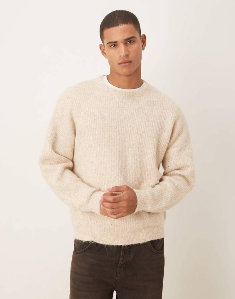 ASOS DESIGN - Oversize-Strickpullover in Creme mit Wolle und Rundhalsausschnitt-Weiß von ASOS DESIGN