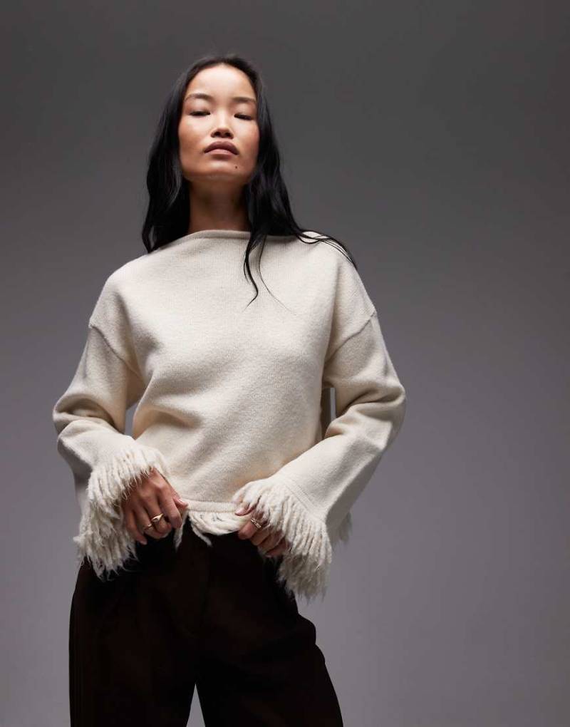 ASOS DESIGN - Oversize-Strickpullover in Ecru mit Quasten-Weiß ASOS DESIGN - Oversize-Strickpullover in Ecru mit Quasten-Weiß von ASOS DESIGN