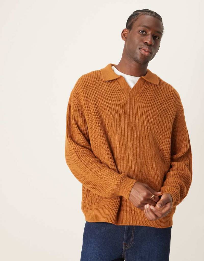 ASOS DESIGN - Oversize-Strickpullover in Hellbraun mit Patentmuster und eingekerbtem Ausschnitt von ASOS DESIGN