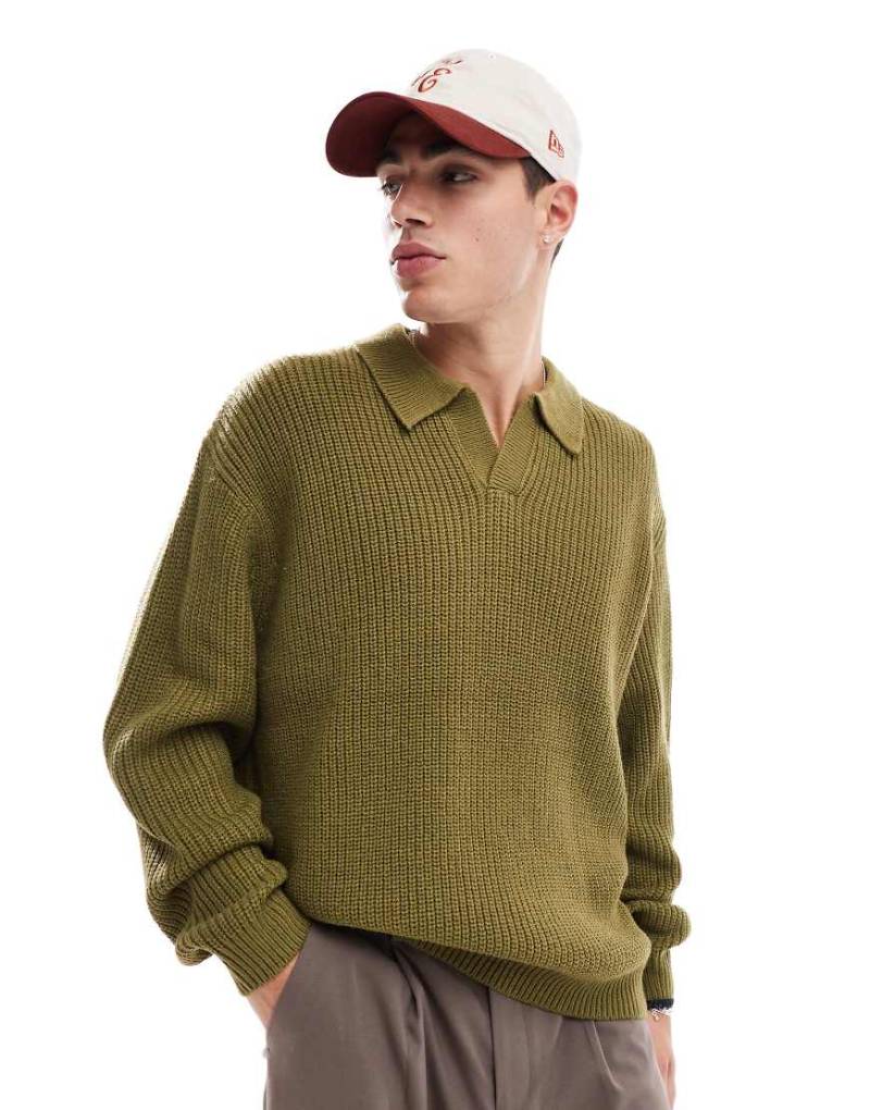 ASOS DESIGN - Oversize-Strickpullover in Khaki mit Patentmuster und eingekerbtem Ausschnitt-Grün von ASOS DESIGN