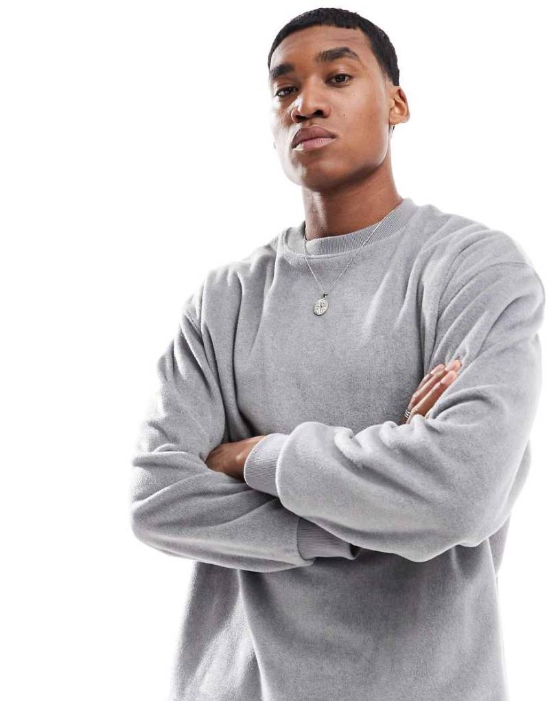 ASOS DESIGN - Oversize-Sweatshirt aus Polarfleece in meliertem Grau von ASOS DESIGN