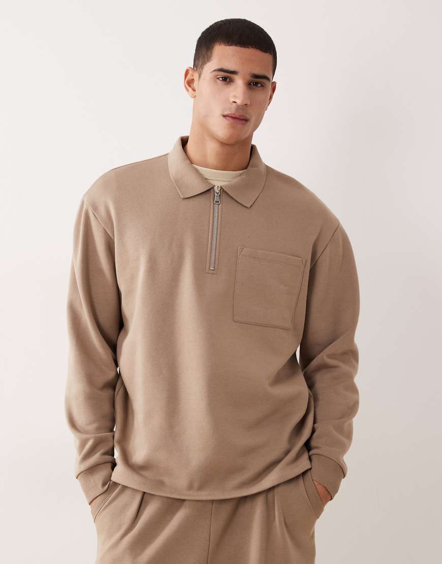 ASOS DESIGN - Oversize-Sweatshirt in Beige mit kurzem Reißverschluss und geripptem Kragen-Neutral von ASOS DESIGN