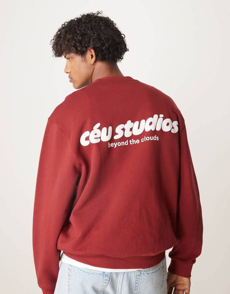 ASOS DESIGN - Oversize-Sweatshirt in Burgunderrot mit Print von ASOS DESIGN