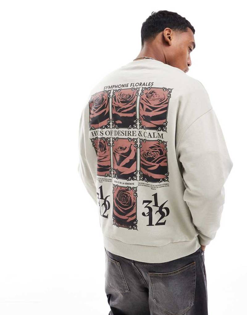 ASOS DESIGN - Oversize-Sweatshirt in Wollweiß mit Rückenprint von ASOS DESIGN