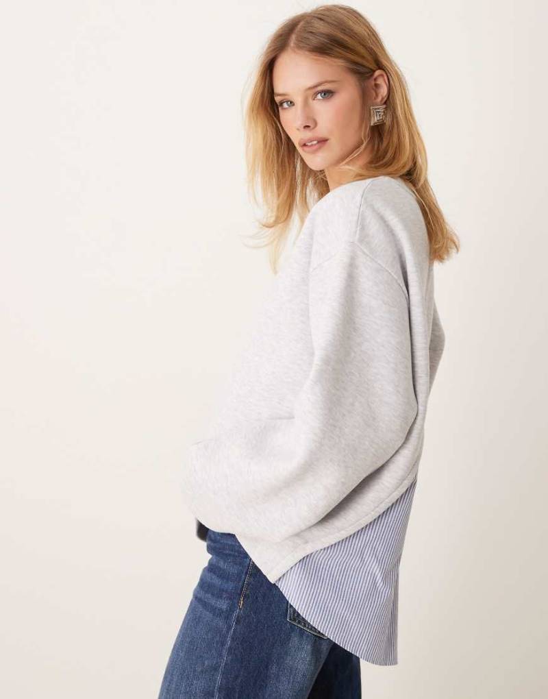 ASOS DESIGN - Oversize-Sweatshirt in meliertem Eisgrau mit Hemd-Detail von ASOS DESIGN
