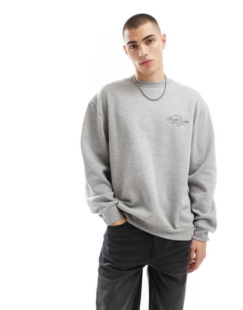 ASOS DESIGN - Oversize-Sweatshirt in meliertem Grau mit aufgesticktem Brust-Print von ASOS DESIGN