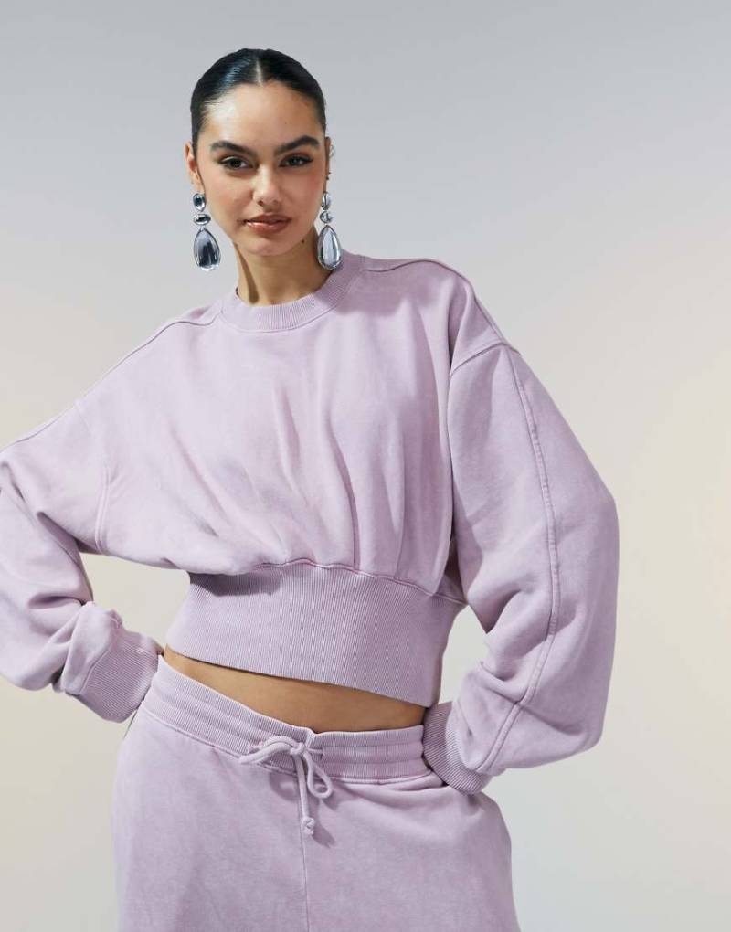 ASOS DESIGN - Oversize-Sweatshirt in verwaschenem Mauve mit gerafftem Taillendetail, Kombiteil-Lila von ASOS DESIGN