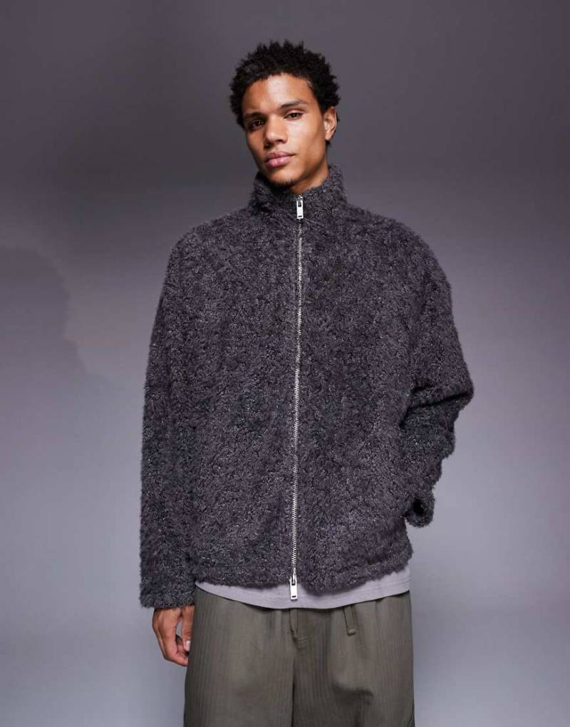 ASOS DESIGN - Relaxed-Fit-Sweatshirtjacke in Anthrazit aus Pelz mit Trichterkragen und Reißverschluss-Grau von ASOS DESIGN