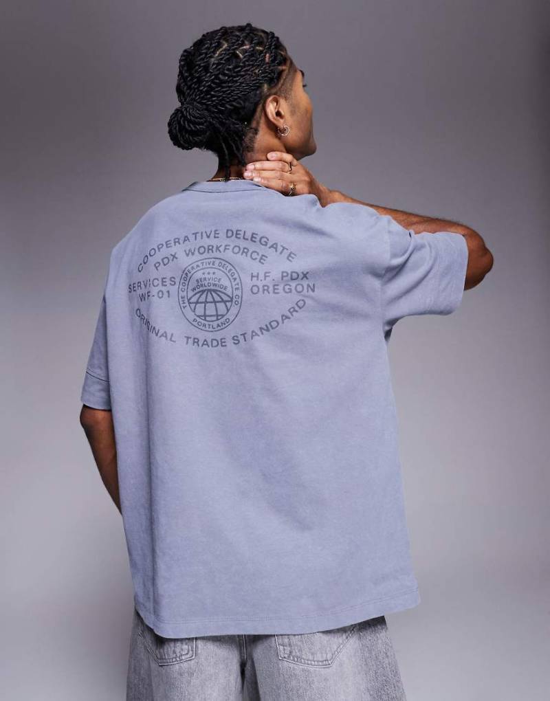 ASOS DESIGN - Schweres Oversize-T-Shirt in verwaschenem Grau mit Textgrafik und Nahtdetails von ASOS DESIGN