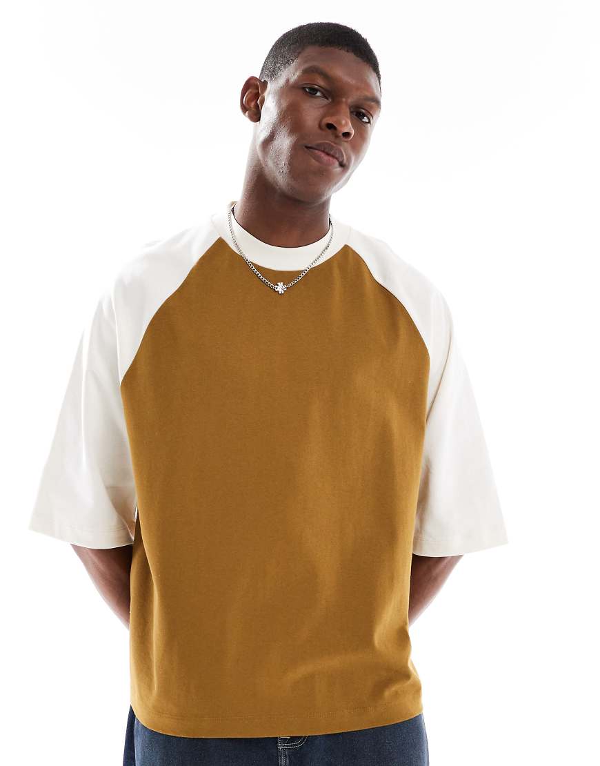 ASOS DESIGN - Oversize-T-Shirt aus schwerem Material in Khaki mit Raglanärmeln-Grün von ASOS DESIGN