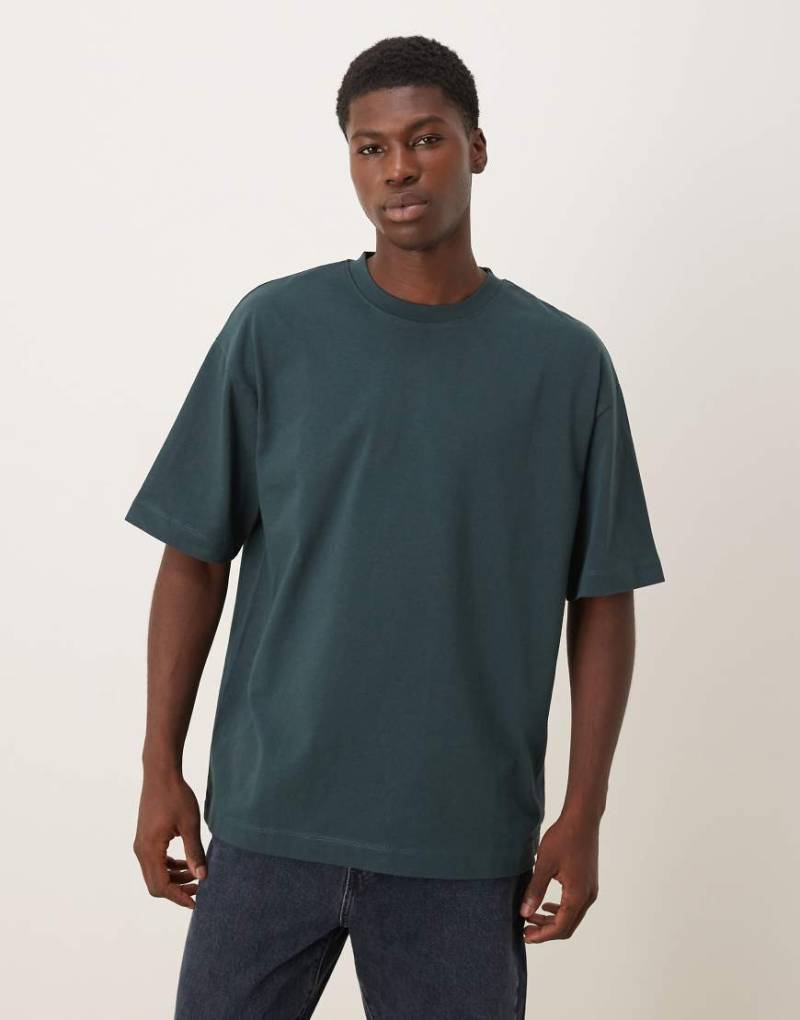 ASOS DESIGN - Oversize-T-Shirt aus schwerem Stoff in Dunkelgrün von ASOS DESIGN